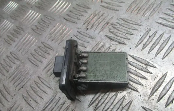 Daewoo Lanos Heater blower fan relay 