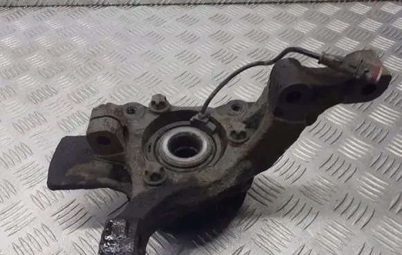 Opel Astra H Front wheel hub spindle knuckle