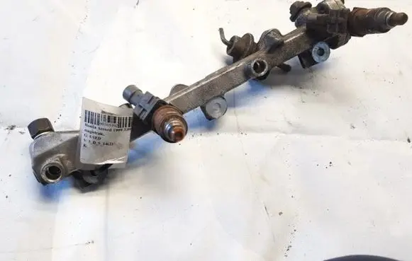 Honda Accord Fuel main line pipe