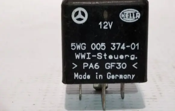 Mercedes-Benz Vito Viano W638 Other relay 5WG00537401