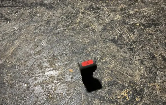 Subaru Forester SF Hazard light switch