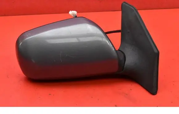 Toyota Avensis Verso Front door electric wing mirror TH2263RH
