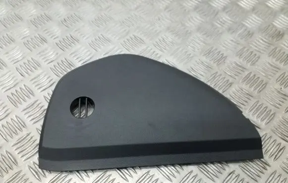 Skoda Octavia Mk2 (1Z) Dashboard side end trim 1Z0857503