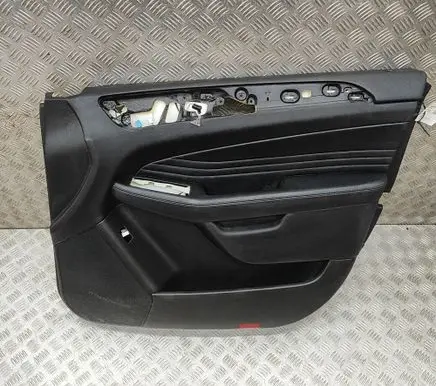 Mercedes-Benz GLE (W166 - C292) Front door card panel trim A1667208601