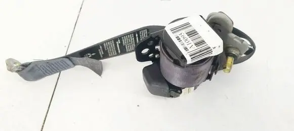 Rear seatbelt