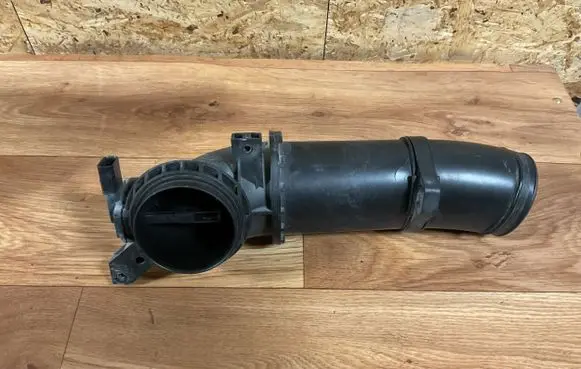Volvo V50 Air intake hose/pipe 76894844