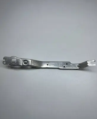 Audi A6 S6 C7 4G Headlight/headlamp mounting bracket 4G8807591