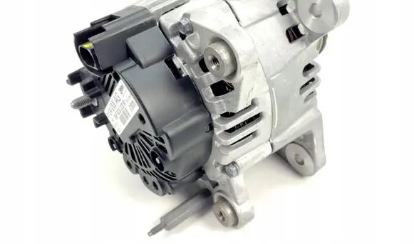 Volkswagen Amarok Generator/alternator 06F903023M