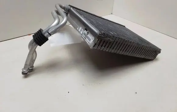 Air conditioning (A/C) radiator (interior)