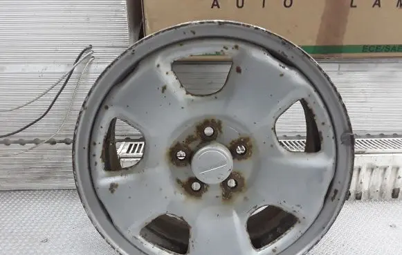 Subaru Forester SF R15 steel rim 