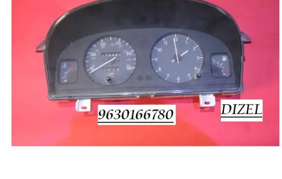Peugeot Partner Speedometer (instrument cluster) 9630166780