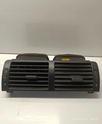 BMW 3 E46 Dash center air vent grill 8361895 8370741