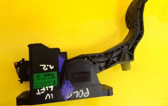Skoda Fabia Mk1 (6Y) Accelerator throttle pedal 0280752219