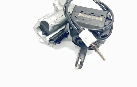 Mercedes-Benz E W211 Ignition lock 2115451408