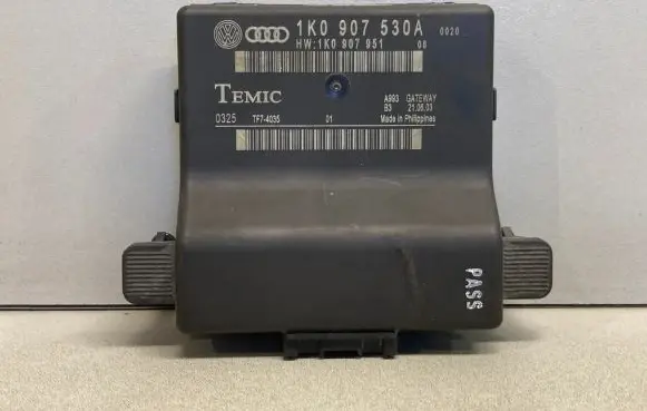 Volkswagen Touran I Gateway control module 1K0907530A