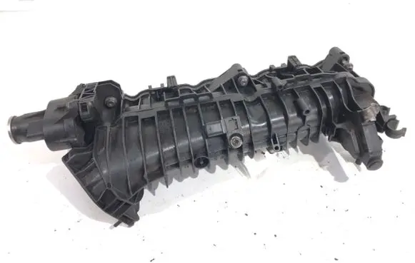 BMW 5 F10 F11 Intake manifold 7807991