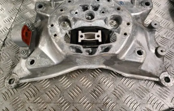 Audi Q5 SQ5 Gearbox mounting bracket 80A399262AR