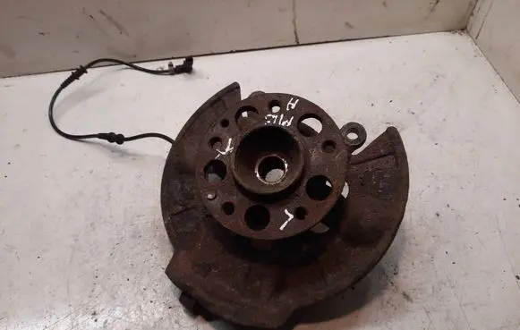 Mercedes-Benz A W168 Front wheel hub