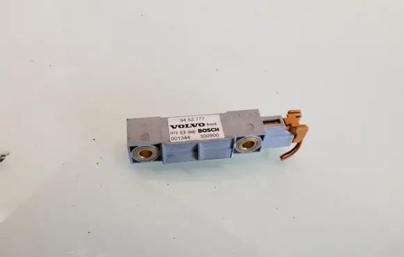 Volvo S60 Airbag deployment crash/impact sensor 9452777