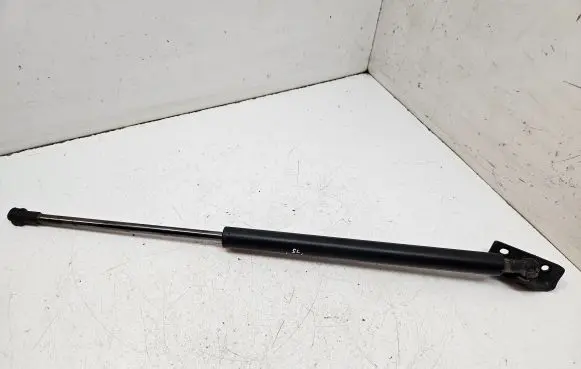 Mitsubishi Eclipse Cross Tailgate/trunk strut/damper 19E27C3