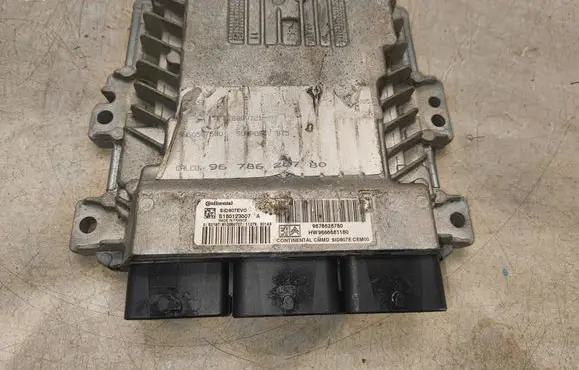 Citroen C4 II Engine control unit/module S180123007A 9678628780 9666681180