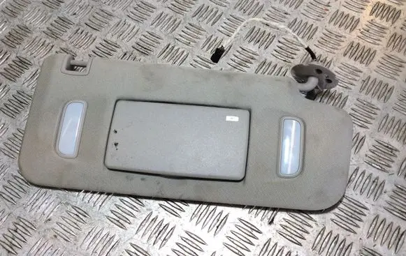 Opel Mokka Sun visor