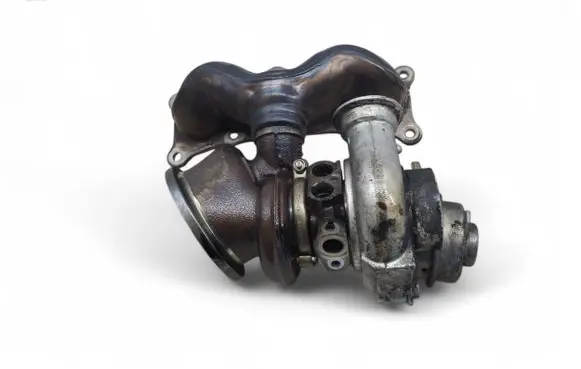 BMW 7 F01 F02 F03 F04 Turbo 7593022