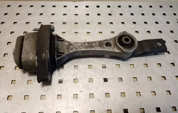 Skoda Octavia Mk1 (1U) Engine mounting bracket 1J0199851