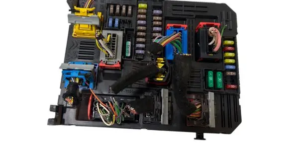 Peugeot Partner Fuse box set 9830707680 1421960231 28641125
