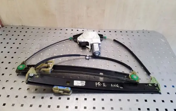 Audi A4 S4 B8 8K Front door window regulator with motor 8K0959802 8K0837462