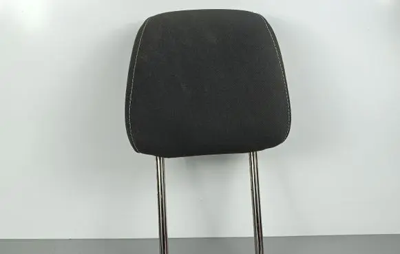Jeep Grand Cherokee WL Front seat headrest 