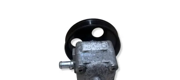 Volvo XC90 Power steering pump 