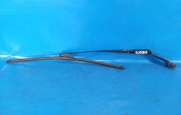 Ford Focus Front wiper blade arm CP9Z17527A