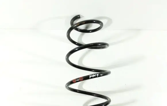 Toyota Auris 150 Front coil spring