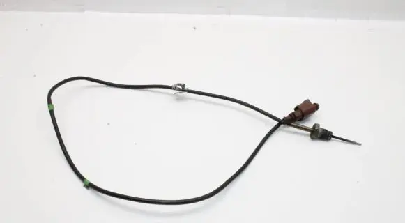 Volkswagen Golf VII Exhaust gas temperature sensor 04L906088DB