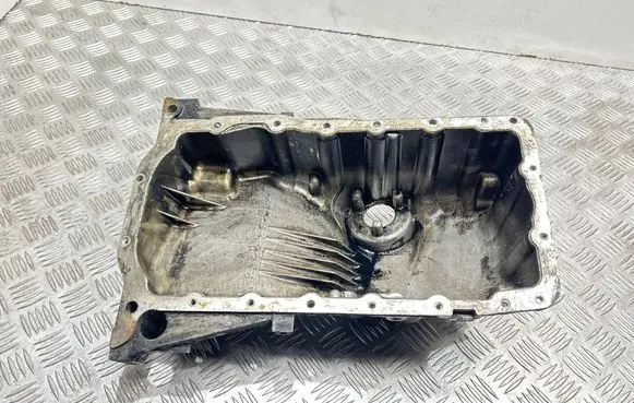 Volkswagen PASSAT B6 Oil sump 06B103603AQ 52787B12 A1S11200