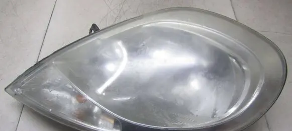 Renault Trafic II (X83) Headlight/headlamp 8200701354