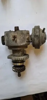 BMW 3 E30 Spark distributor 0237302039