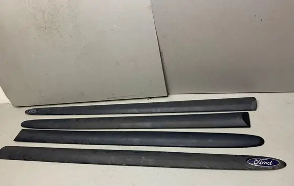 Ford Galaxy Front door trim (molding) 7M0853536D 7M0853518F 7M0853517H