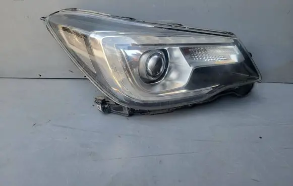 Subaru Forester SJ Headlight/headlamp 84002sg240