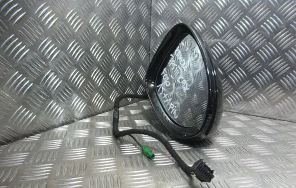Porsche Cayenne (92A) Front door electric wing mirror 