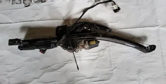 Chrysler Town u0026 Country V Sliding door motor assembly 