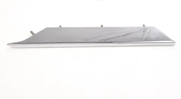 Aston Martin Vantage III Front arch trim 6G3318N407BA