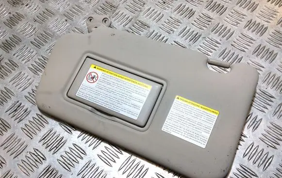 Nissan Juke I F15 Sun visor