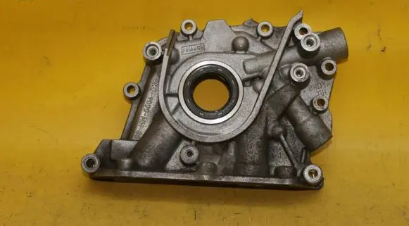 Ford Focus Oil pump 98MM-6604-D2B