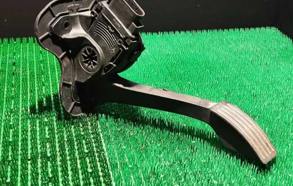 Ford Transit Accelerator throttle pedal 6C119F836CB 6PV00923800