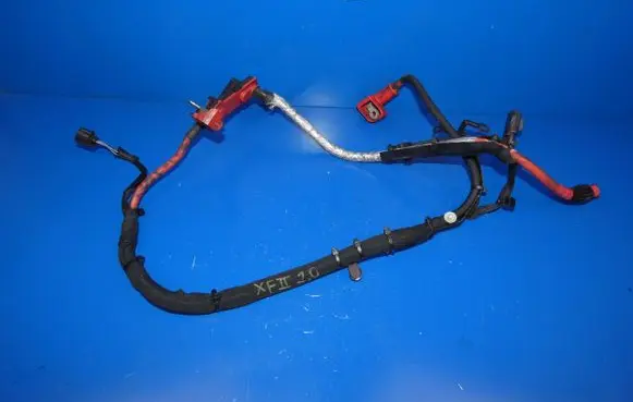 Jaguar XF X260 Positive cable (battery)