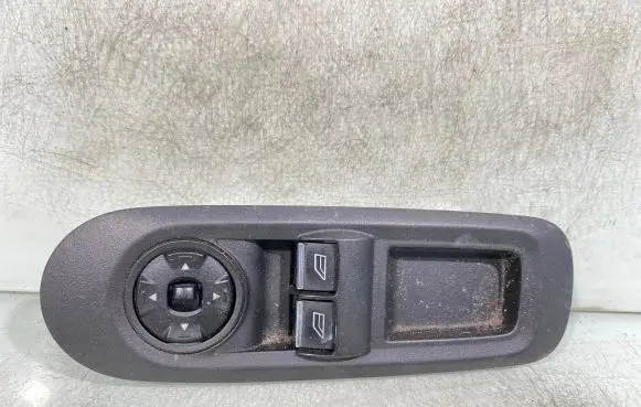 Ford Galaxy Electric window control switch 7s7t14a132cb