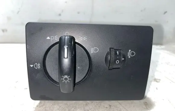 Ford Focus Light switch 7M5T13A024EA