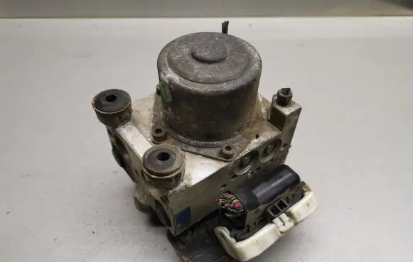 Mazda 6 ABS Pump ASCECU562WD2 4370739